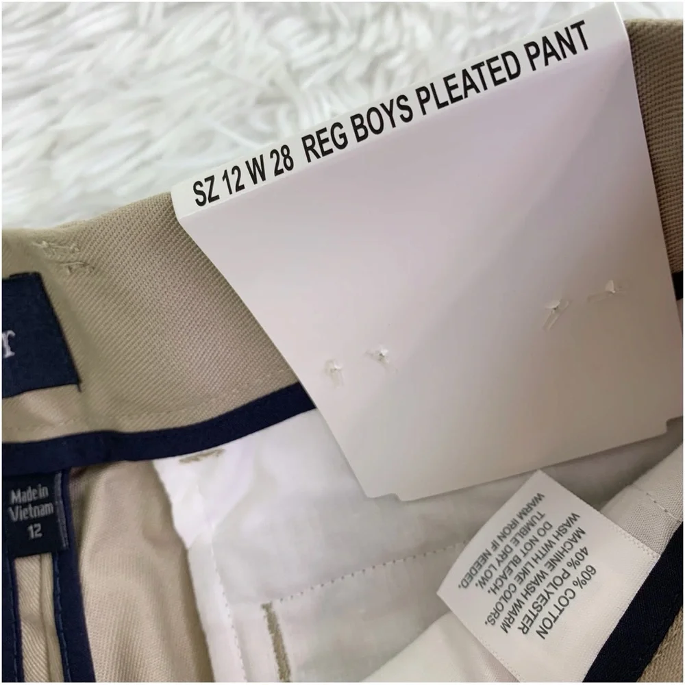 Parker NWT boy's‎ pleated front Khaki Chinos in tan